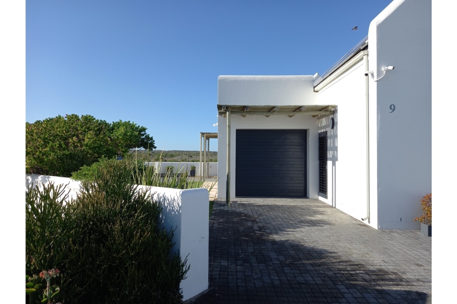 4 Bedroom Property for Sale in Jacobsbaai Western Cape